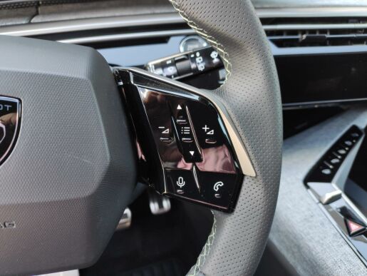 Peugeot 5008 GT Hybrid 145 e-AUT6
