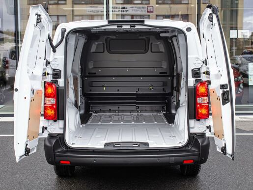 Peugeot Expert 2,0 Furgon L3 BlueHDi 145 MAN6