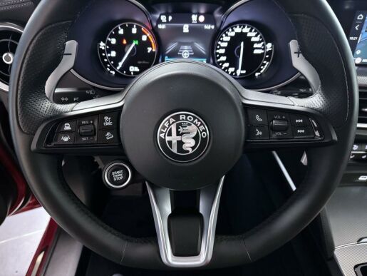 Alfa Romeo Stelvio 2.0T 280k AT8 ZF Q4 4x4 Veloce