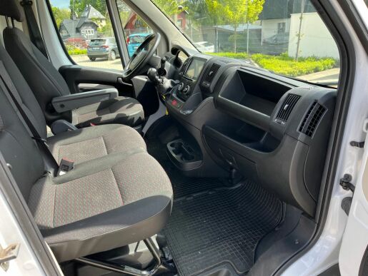 Citroën Jumper 2,2 BlueHDi 140k L3H2 FG MAXI