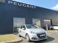 Objevte více informací o vozu Peugeot 208 ACTIVE 1,6 BlueHDi 75k MAN5