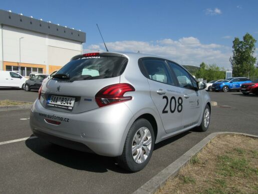 Peugeot 208 ACTIVE 1,6 BlueHDi 75k MAN5
