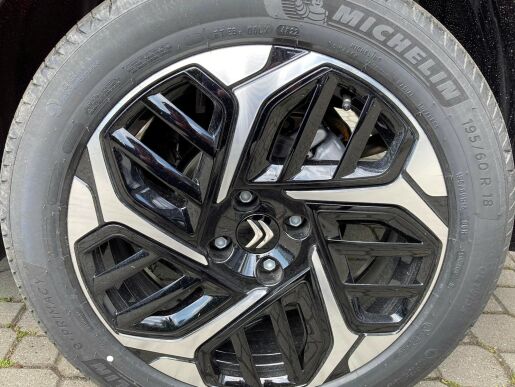 Citroën C4 1.2 PureTech 130 S&S EAT8 SHINE      