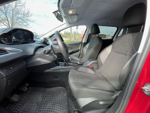 Peugeot 2008 1.2 PureTech 82 MAN5