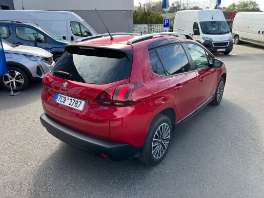 Peugeot 2008 1.2 PureTech 82 MAN5