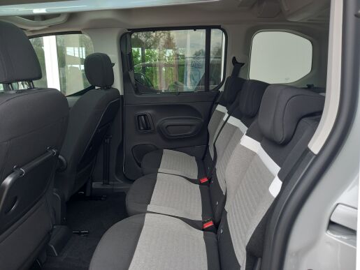 Citroën Berlingo osobní 1.5 BlueHDi 130 S&S EAT8 SHINE PROFI - kategorie N1