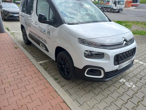 Citroën Berlingo osobní 1.5 BlueHDi 130 S&S EAT8 SHINE PROFI - kategorie N1
