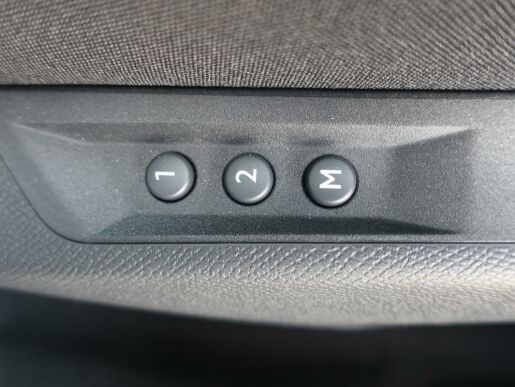 Peugeot 408 e-ALLURE PACK HYBRID 225 EAT8