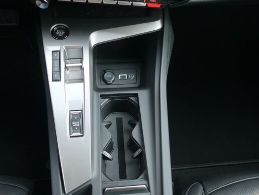 Peugeot 408 e-ALLURE PACK HYBRID 225 EAT8