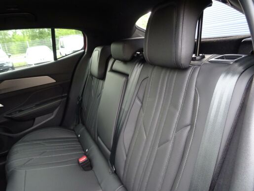 Peugeot 408 GT PureTech 1.2 130k EAT8