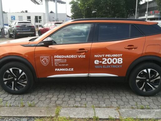 Peugeot 2008 e-Allure Pack 100 kW