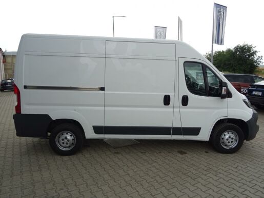 Peugeot Boxer L2H2 2,0 BHDi 130k REGÁLY