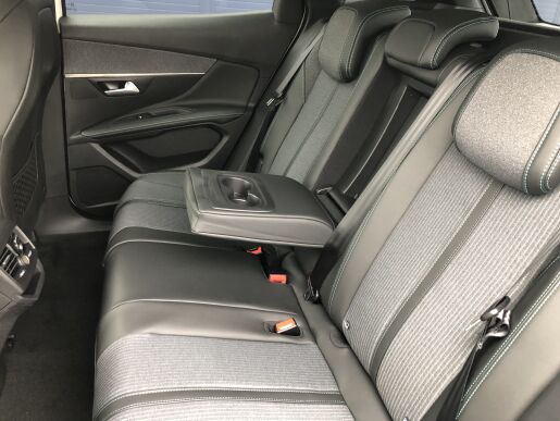Peugeot 3008 Allure 1.2 PureTech 130 S&S EAT8