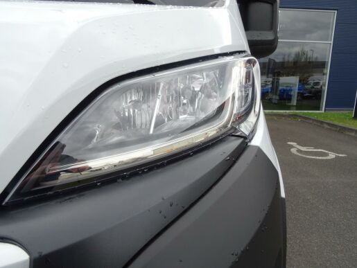 Peugeot Boxer Furgon L3H2 BHDi 165k MAN6