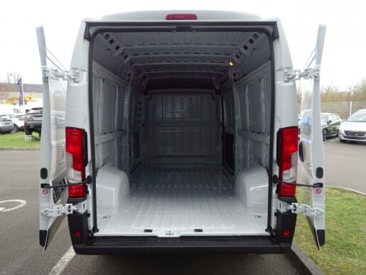 Peugeot Boxer Furgon L3H2 BHDi 165k MAN6