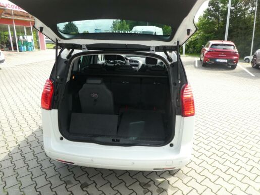 Peugeot 5008 Allure 1.6 BlueHDi 115k MAN6