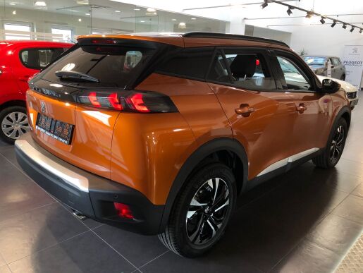 Peugeot 2008 ALLURE 1.2 100hp MAN6 - 7436                                                       