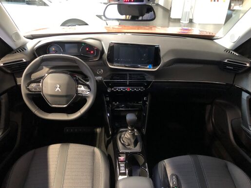 Peugeot 2008 ALLURE 1.2 100hp MAN6 - 7436                                                       