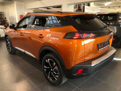 Peugeot 2008 ALLURE 1.2 PureTech 130 MAN6 - 7378
