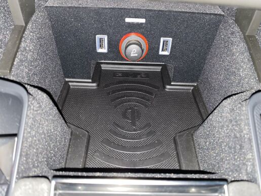 DS Automobiles DS9 1.6 PureTech PERFORMANCE LINE