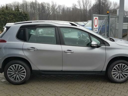 Peugeot 2008 ACTIVE 1.2 PureTech 82k MAN5