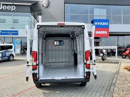 Fiat Ducato 33 Light 2,2 140k L3H2 *2855*