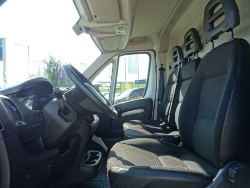 Peugeot Boxer L2H2 2.2 BlueHDi 140k MAN6