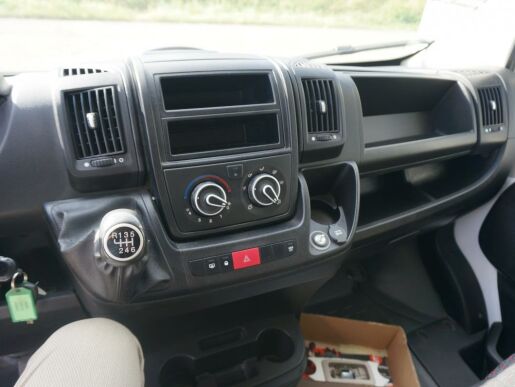 Peugeot Boxer BOXER L2H2 2.2 140k