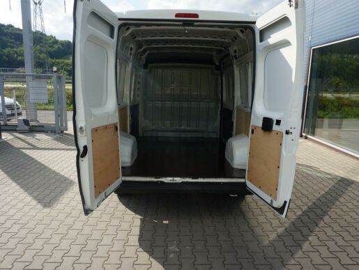 Peugeot Boxer BOXER L2H2 2.2 140k