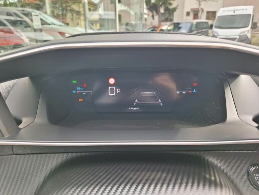 Peugeot 2008 GT Hybrid 136 e-DCS6