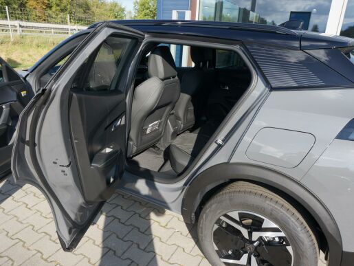 Peugeot 2008 GT PureTech 130 S&S EAT8