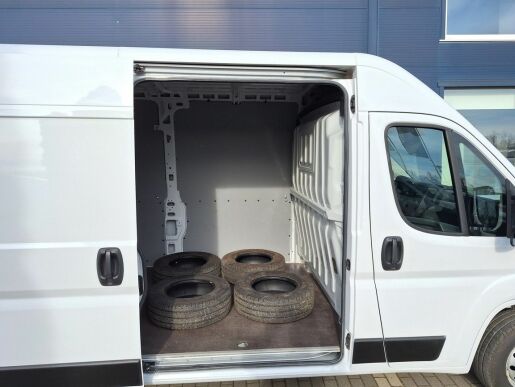 Peugeot Boxer FG 3500 L3H2 BlueHDi 165 MAN6