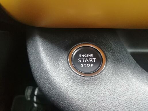 Jeep Avenger Electric Summit 54 kWh 156 k