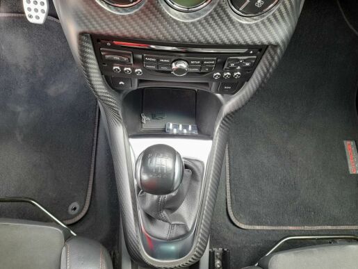 DS Automobiles DS 3 RACING 1,6i 206k NOVÉ CZ