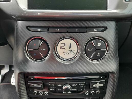DS Automobiles DS 3 RACING 1,6i 206k NOVÉ CZ