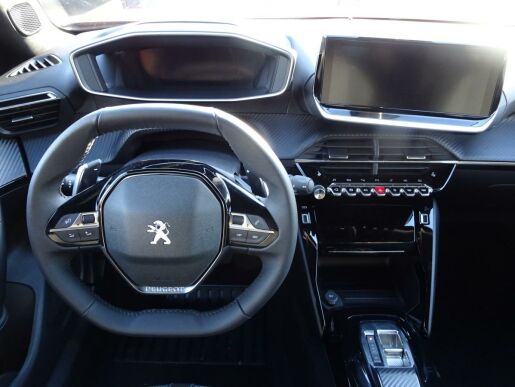 Peugeot 2008 ALLURE PACK 1.5 BHDi 130 EAT8