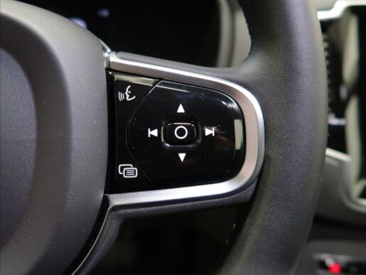 Volvo XC90 2,0 B5 AWD AUT Plus Bright