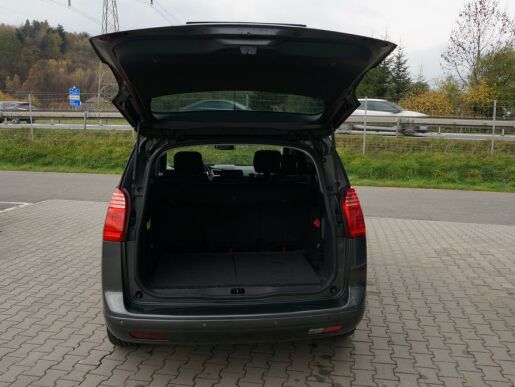 Peugeot 5008 ALLURE 2.0HDI 150k 7MÍST MAN6