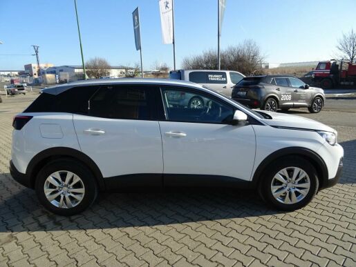 Peugeot 3008 ACTIVE 1.6 BlueHDi 120k MAN6