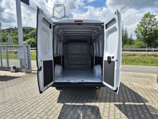 Peugeot Boxer Furgon 4350 L4H2 2,2HDi 165k