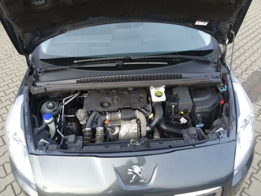 Peugeot 5008 Business 1.6 BlueHDi 115k MAN6