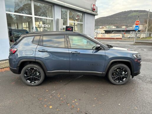Jeep Compass 1,5 MHEV 130k 7AT NIGHT EAGLE