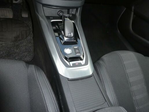 Peugeot 308 1.2 PureTech Allure EAT8