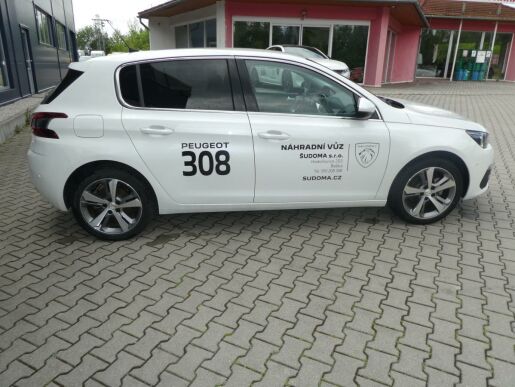 Peugeot 308 1.2 PureTech Allure EAT8