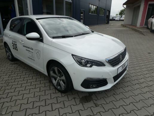Peugeot 308 1.2 PureTech Allure EAT8
