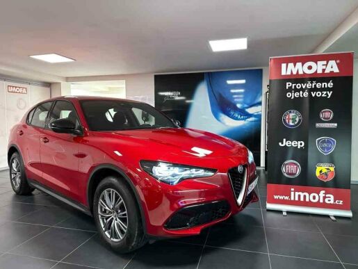 Alfa Romeo Stelvio MY23 2.2 JTDm 210k AT8 ZF Q4 4