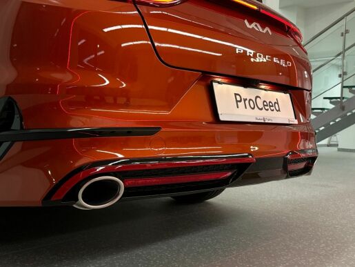 Kia ProCeed GT 1.6 T-GDI 150 kW