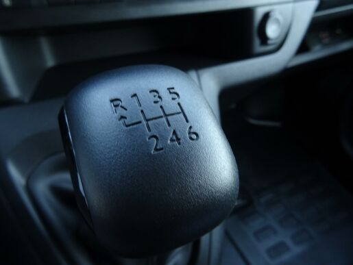 Peugeot Expert Polocombi L3 6míst spací lůžko