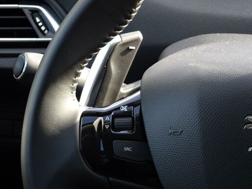 Peugeot 308 ALLURE 1.2 PureTech 130k EAT8