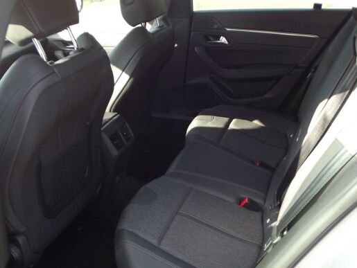Peugeot 508 SW 1.6 Allure 180k EAT8